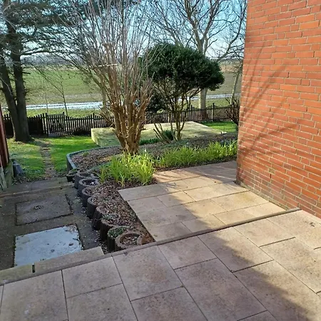 In Muehlendeich Mit Grossem Garten By Interhome Prázdninový dům